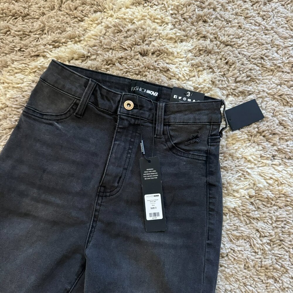Stretch Curvy Ripped Skinny Jean - Picture 3 of 6
